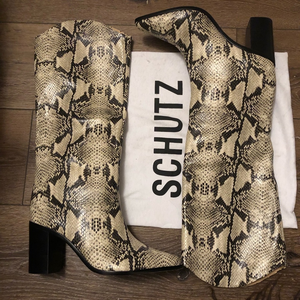 Schutz Analeah boots